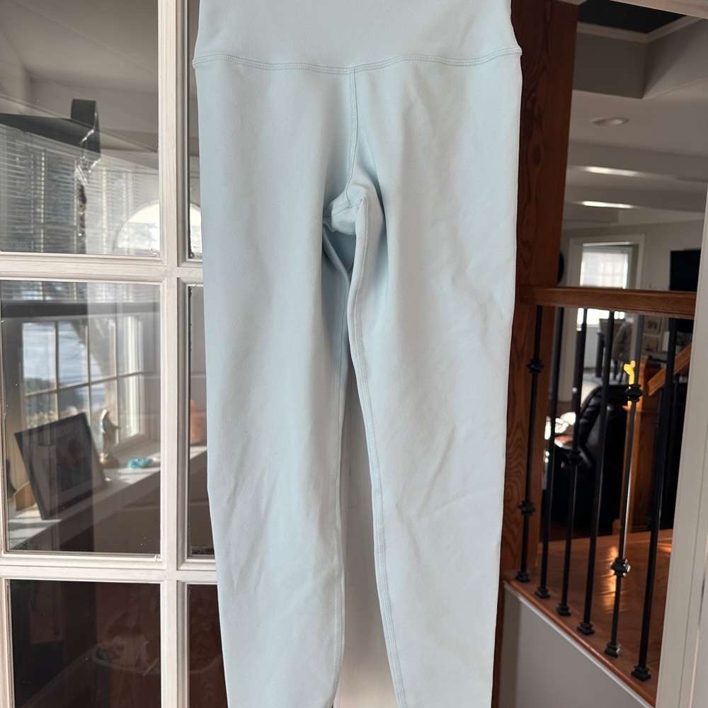 ALO Yoga Sky Blue Leggings